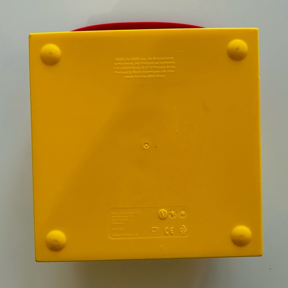 LEGO Box With Handle - Picture 3 of 3